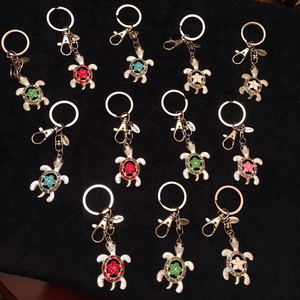 Hawaiian souvenir keychains. Pink not included